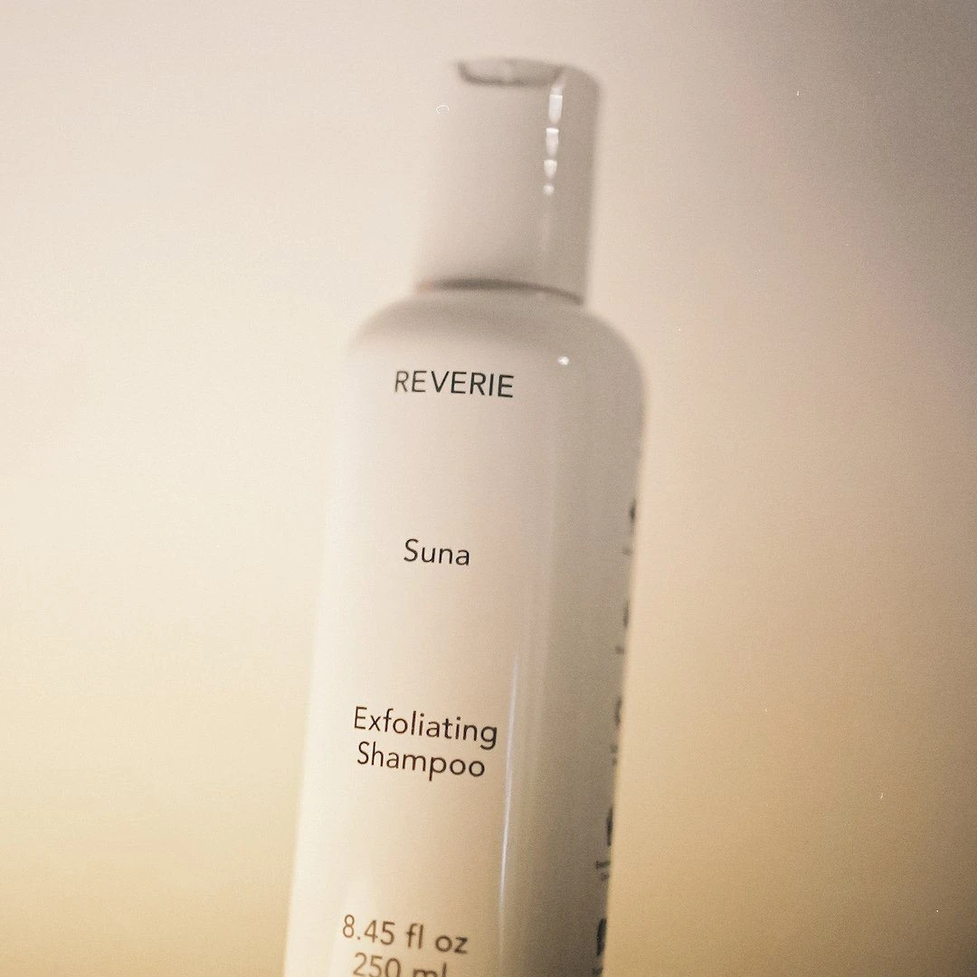Suna Exfoliating Shampoo 7 Suna Exfoliating Shampoo - Image 5