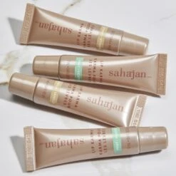 Lip Karma -Beauty Essence Shop 1564497348457673 CR 923 Shot 12