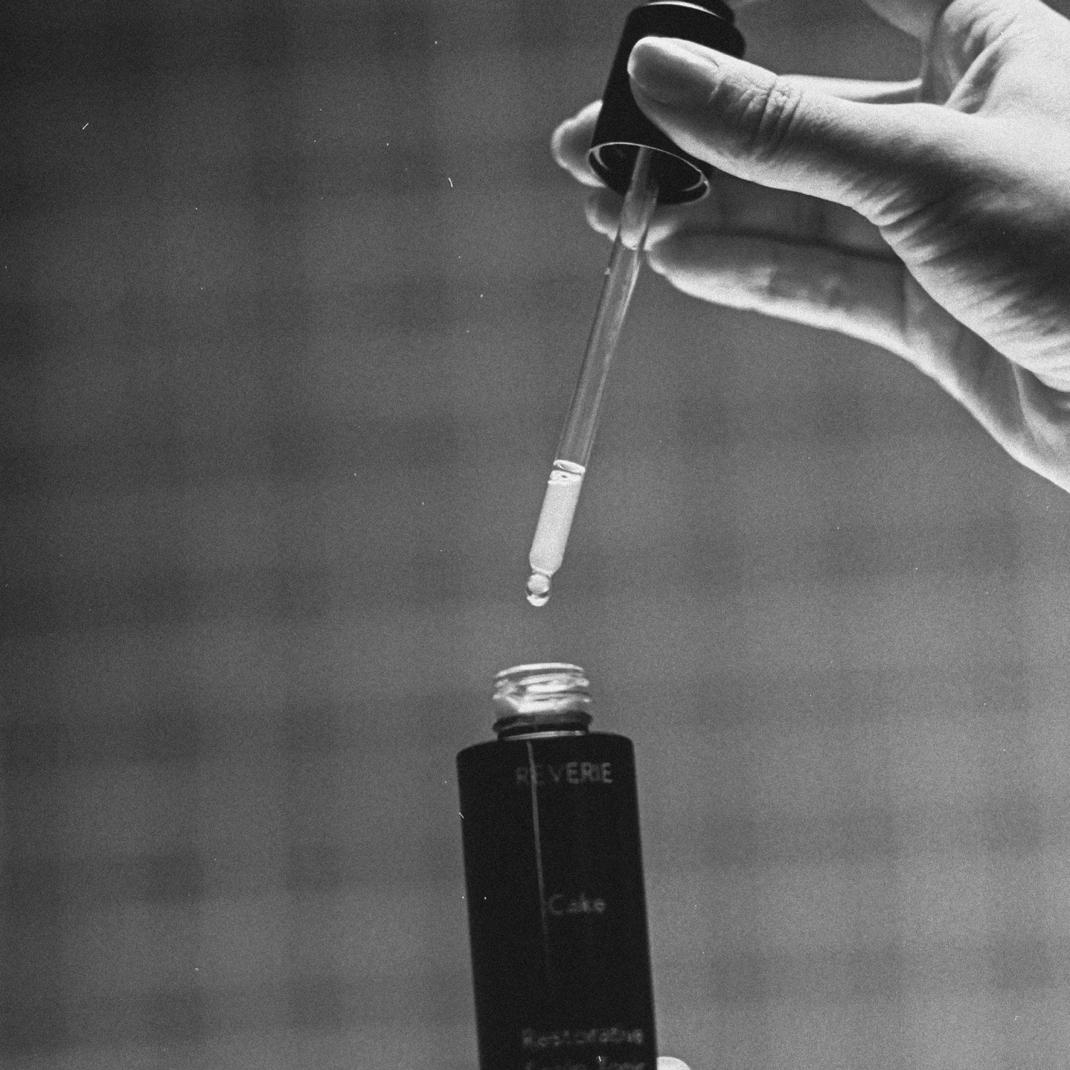 Cake: Restorative Scalp Tonic 6 Cake: Restorative Scalp Tonic - Image 4