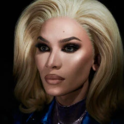 Extra/Ordinaire Skin Illuminator Full Spectrum Collection 31 Extra/Ordinaire Skin Illuminator Full Spectrum Collection -Beauty Essence Shop 27 Rosiers Extra Ordinaire Look 2 Landscape Miss Fame