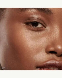 Lit Up Highlight Stick 25 Lit Up Highlight Stick -Beauty Essence Shop 810102030177 04