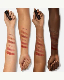 Squeaky Clean Liquid Lip Balm -Beauty Essence Shop 810102030474 06