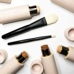 Westman Atelier Spot Check Brush -Beauty Essence Shop 810102030634 03