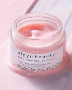 Triple Vitamin-C Brightening Bounce Cream -Beauty Essence Shop AlpynBeauty VitaminCBounceCream Lifestyle 07