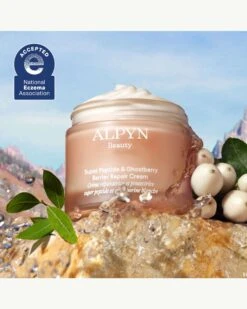 Super Peptide & Ghostberry Barrier Repair Cream -Beauty Essence Shop Alpyn SuperPeptideGhostberryBarrierRepairCream Lifestyle 08