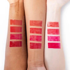 Desert Rose Lip + Cheek Oil -Beauty Essence Shop AthrBeauty productshots Swatches