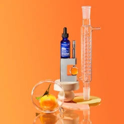 Vitamin C & E + Hyaluronic Acid Brightening Serum -Beauty Essence Shop Brightening Serum Beaker