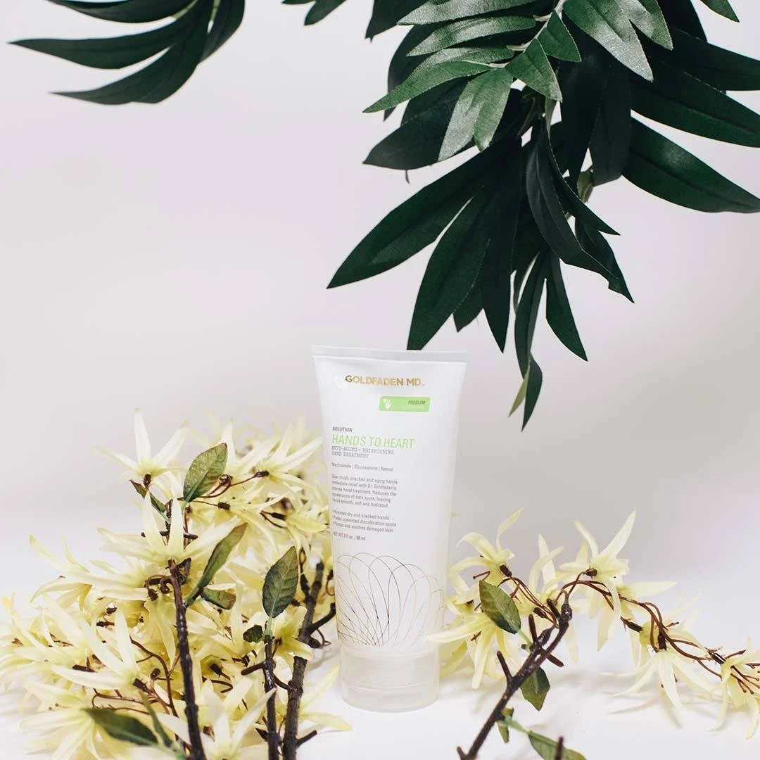 Hands To Heart Brightening Hand Treatment 7 Hands To Heart Brightening Hand Treatment - Image 5