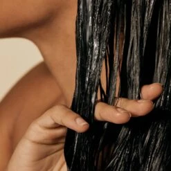 Deep Moisture Wash And Repair Kit -Beauty Essence Shop Ceremonia 2605137 Application