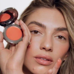 Cheeky Cream Blush -Beauty Essence Shop CheekyBlush 119011 P 3