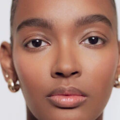 Cheeky Cream Blush -Beauty Essence Shop CheekyBlush 119012 P 3