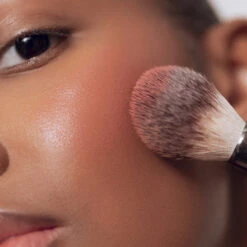 Cheeky Cream Blush -Beauty Essence Shop CheekyBlush 119013 P 5