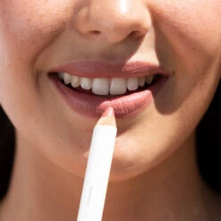 Coco Crayon -Beauty Essence Shop CocoCrayonGrace 1080x1080 2