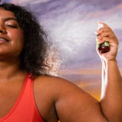 Hair Oil Mist Con Aloe Vera -Beauty Essence Shop CopyofCeremonia Model 07292021 1455 Edit