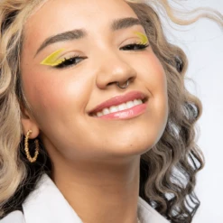 Dewy Gloss -Beauty Essence Shop CoralFixation Cat 1000x1000 cdf201fc b532 4b13 bbf7 380f0332820c