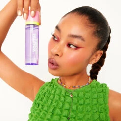 Pregame Setting Spray -Beauty Essence Shop Credo SettingSpray Lifestyle4 1080x1080 b754fca9 d6fb 4315 bab5 8ea68f96c21f