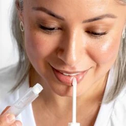 Vegan Mango Lip Honey -Beauty Essence Shop EP LipHoney Web Glaze13