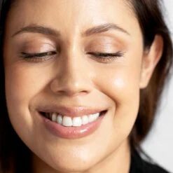 Vegan Mango Lip Honey -Beauty Essence Shop EP LipHoney Web Glaze14