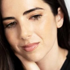 Vegan Mango Lip Honey -Beauty Essence Shop EP LipHoney Web Glaze7