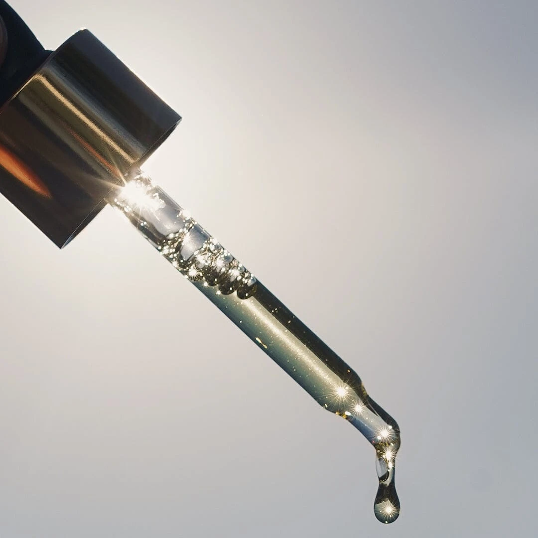 Algae + Moringa Universal Face Oil 8 Algae + Moringa Universal Face Oil - Image 6