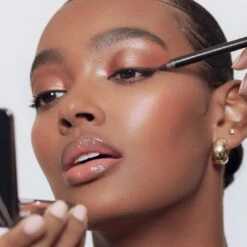 Eyeline Define Eyeliner Pencil 22 Eyeline Define Eyeliner Pencil -Beauty Essence Shop EyelineDefine Eyeliner 6189001 S 4