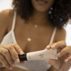 Hatch Mama Nipple + Lip Rescue Balm -Beauty Essence Shop GW3A1678