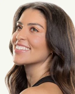 Cruise Liner Eye Pencil -Beauty Essence Shop GenSee CruiseLiner Model3 03 LosAngeles06