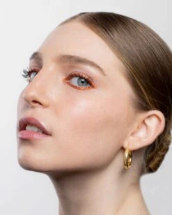 Cruise Liner Eye Pencil -Beauty Essence Shop GenSee CruiseLiner Model4 03 LosAngeles06