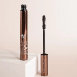 HAN Clean Mascara -Beauty Essence Shop HANCleanMascaraBlack Lifestyle2