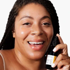 Aloe + Immortelle Hydra-Repair Treatment Mist -Beauty Essence Shop HydraRepair Lifestyle2