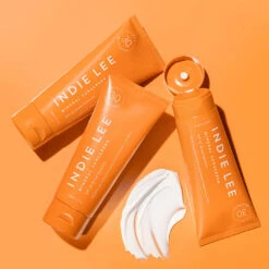 Mineral Sunscreen SPF 30 -Beauty Essence Shop IndieLee MineralSunscreen OnColor 2