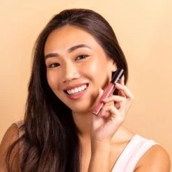 Lip Tonic -Beauty Essence Shop Inspire ModelA1