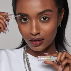 Air Brow Clear Lifting Treatment Gel -Beauty Essence Shop Kosas Clear Sabrin 06021