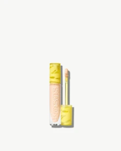 Revealer Super Creamy + Brightening Concealer -Beauty Essence Shop Kosas RevealerConcealer 03 01