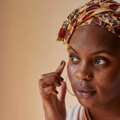 Eye Cream With Cucumber, Hyaluronic Acid + Coffee -Beauty Essence Shop LifestyleEyeCreamSula