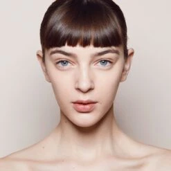 Invisible Touch Liquid Foundation -Beauty Essence Shop Liquid Foundation Model F112