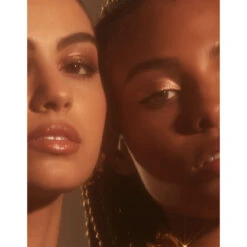 Mood 4 Ever Eye Shadow Palette -Beauty Essence Shop M4E WEB ARM SWATCH E.2000x2000