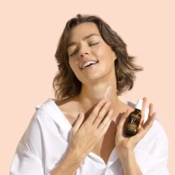 Botanical E Neck & Decollete Firming Cream -Beauty Essence Shop OLONeck 4c