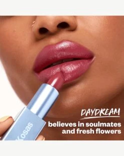 Weightless Lip Color Nourishing Satin Lipstick -Beauty Essence Shop PDP Weightless Daydream hero