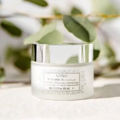 Heliotropic: SPF 30 Treatment Primer 9 Heliotropic: SPF 30 Treatment Primer -Beauty Essence Shop PHR11