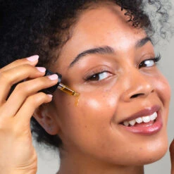 Pa+G Hyperpigmentation Serum Concentrate -Beauty Essence Shop Pa GSerum Lifestyle3