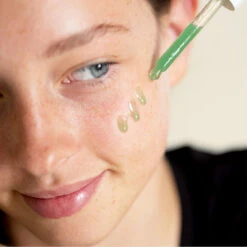 Quandong Green Booster Serum 12 Quandong Green Booster Serum -Beauty Essence Shop QuandongGreenSerum 1080x1080 3