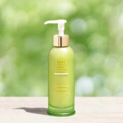 Refreshing Cleanser -Beauty Essence Shop REFRESHING CLEANSER 125ml