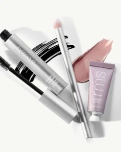 RMS Beauty Eye Polish Brush -Beauty Essence Shop RMS EyePolishBrush Lifestyle 04