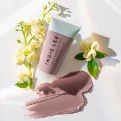 I-Waken Resurfacing Mask -Beauty Essence Shop ResurfacingMaskShot1