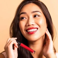 Lip Tonic -Beauty Essence Shop Rise ModelC1