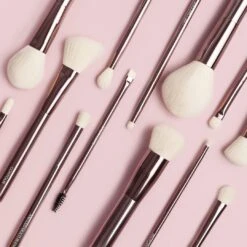 Sustainable Luxury Powder Bronzer Brush 9 Sustainable Luxury Powder Bronzer Brush -Beauty Essence Shop SLB 1