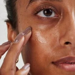 Stabilized Vitamin C 20% Brightening Booster 17 Stabilized Vitamin C 20% Brightening Booster -Beauty Essence Shop VitCBooster 3000x3000 8