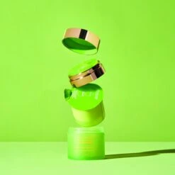 Water-Lock Moisturizer -Beauty Essence Shop WLM ExplodingJar STILL 300dpi CMYK