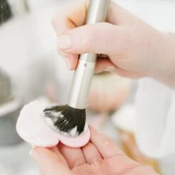 Pure Luxury Love Scrubbers 9 Pure Luxury Love Scrubbers -Beauty Essence Shop plls lifestyle2